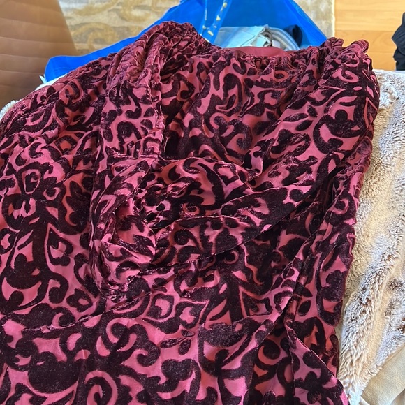 UO velvet dress - Picture 2 of 2